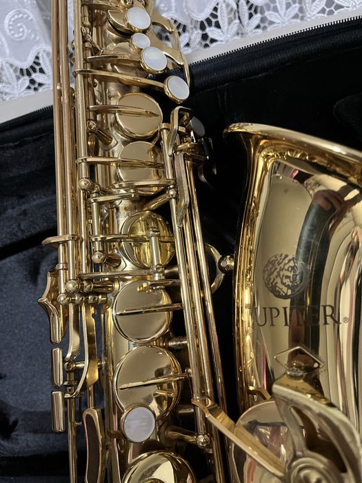 Vand saxofon alto Jupiter Yas 567