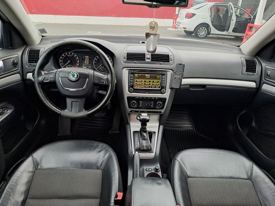 Vând Skoda octavia