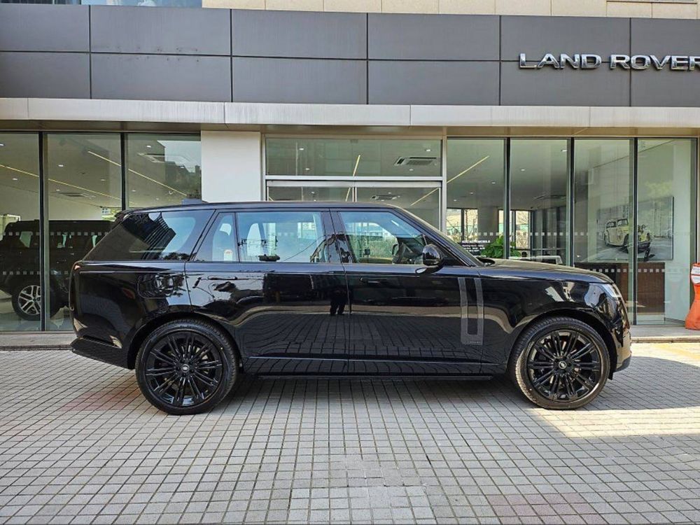 Range Rover P530 Autobiography