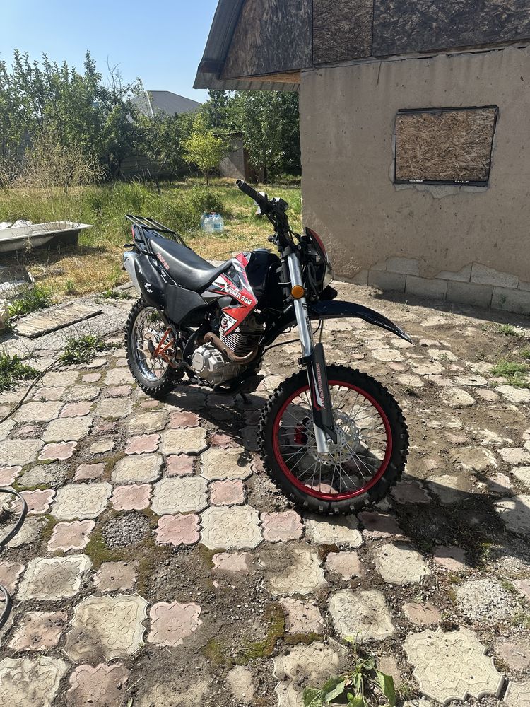 Эндуро 2 штук на ходу вариант на айфоны можно