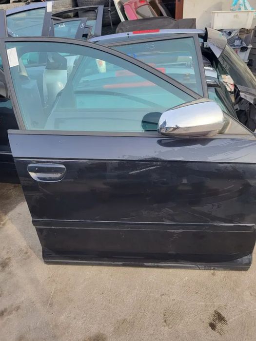 Usa dreapta fata complecta fara oglinda pentru Audi A3 din  2006