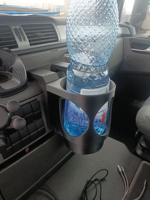 Suport sticla apa printata 3d pentru Man tgs