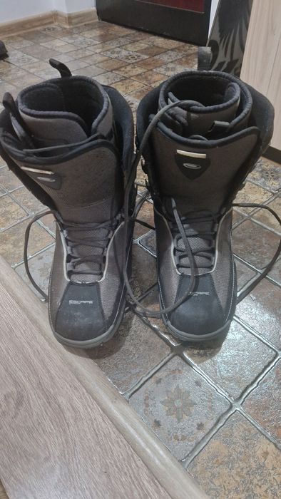 Boots snowboard 45