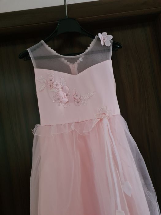 Rochiță pentru fete