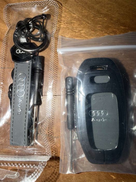Луксозен ключодържател Audi A6/7/8