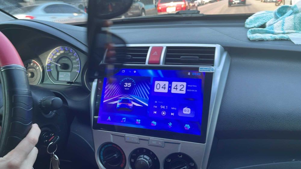 Navigatie Honda City 2008 - 2013 2GB 4GB 8GB Garantie Camera