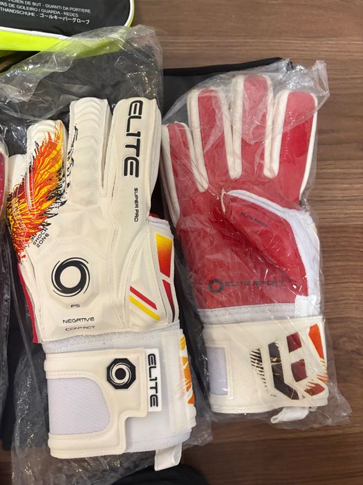 Вратарски ръкавици Uhlsport/Titan/twofive/HO  - размери 8,9,10