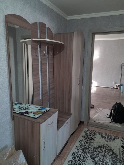 Продам  шкаф  для прихшки  в хорошем состояний