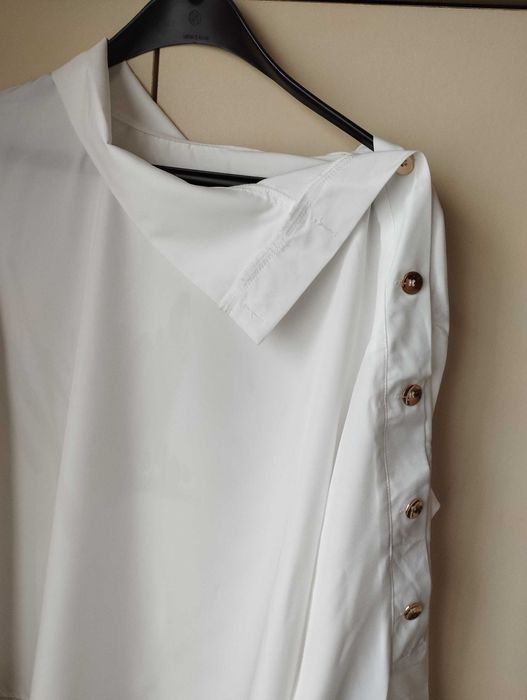 Дамска риза от приятна материя