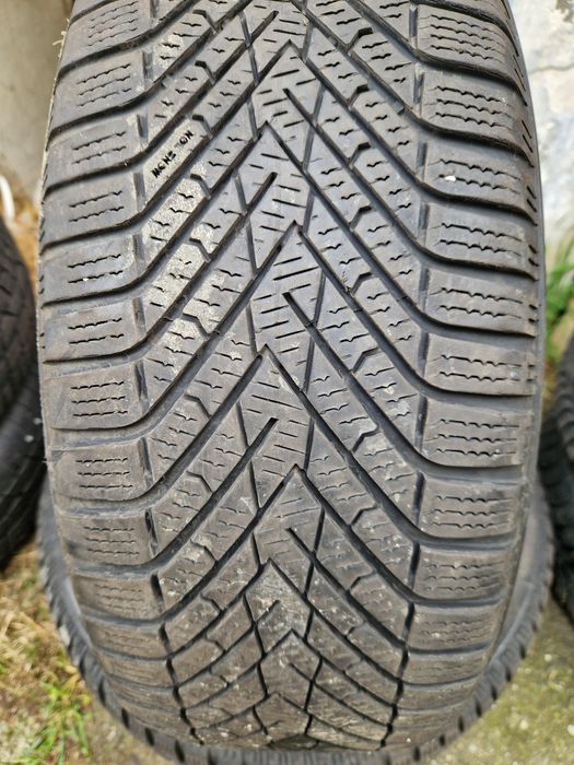 Anvelope PIRELLI 215/55/17