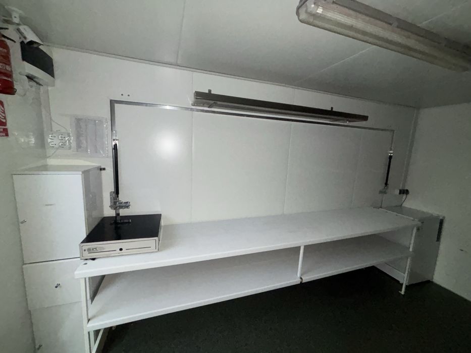 Inchiriez Rulota Comericiala(Foodtruck)