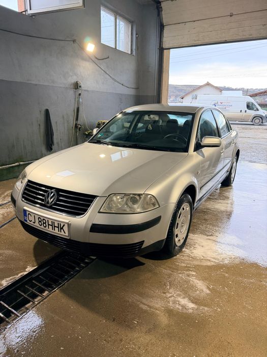 Vand VW Passat 1.6 benzina
