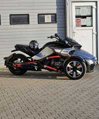 CanAm Spyder 2016