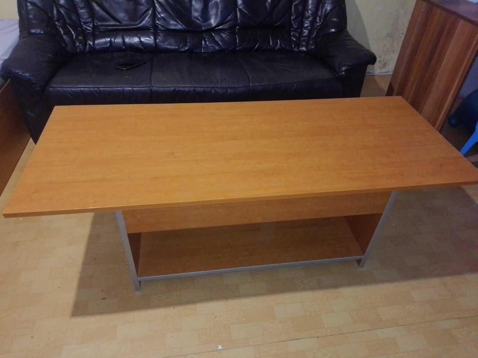 Продавам секция и маса
