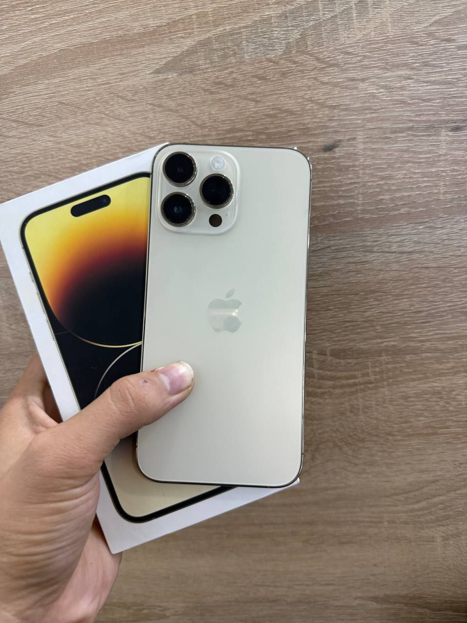 Iphone 14 pro max palasa