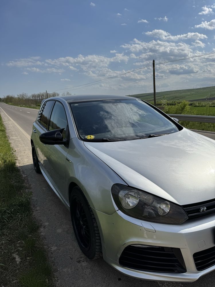 Vând Golf 6 R.