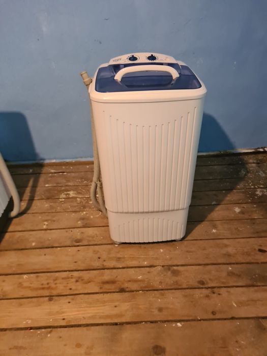 Masina de spalat semi automata,culoare alba incarcare verticala!