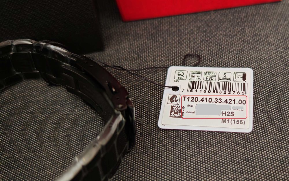 TISSOT SEASTAR 1000 QUARTZ 40mm чисто нов часовник кутия 100% оригинал