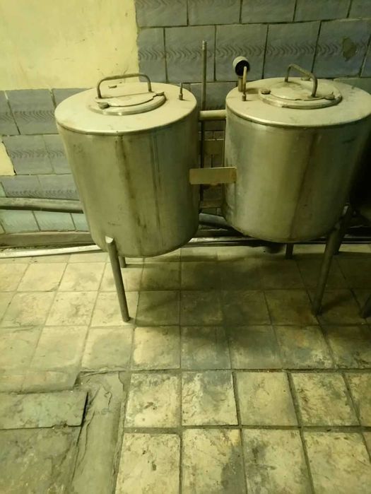 Ёмкости нержавейка сдвоенные 80 л. Для разных технологических процесс.