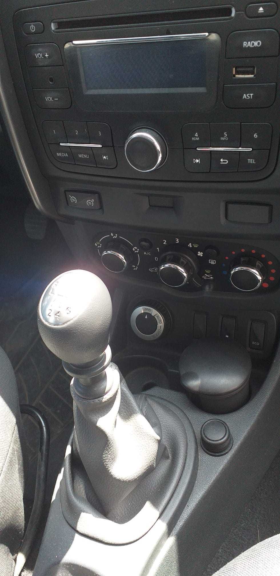 Dacia Duster 2015