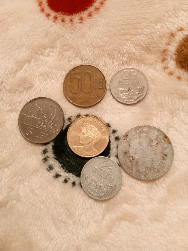 Monede vechi de vânzare