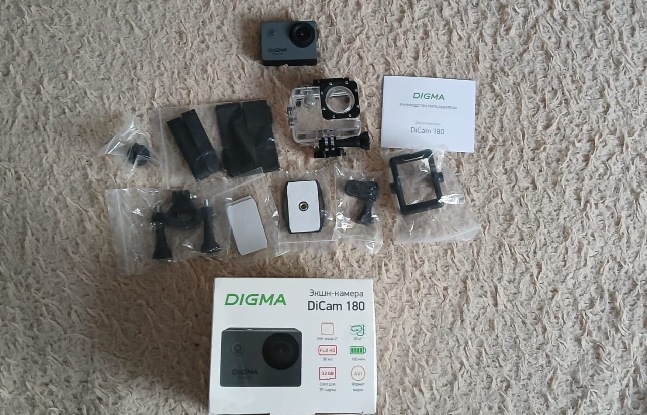 Продам экшн камеру Digma dicam 180