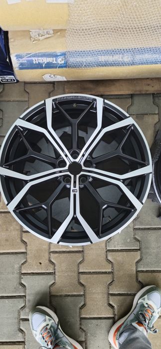 Jante Bmw M Performace Originale x5 g05 x6 g06 x7 g07 pe 22 în două mă
