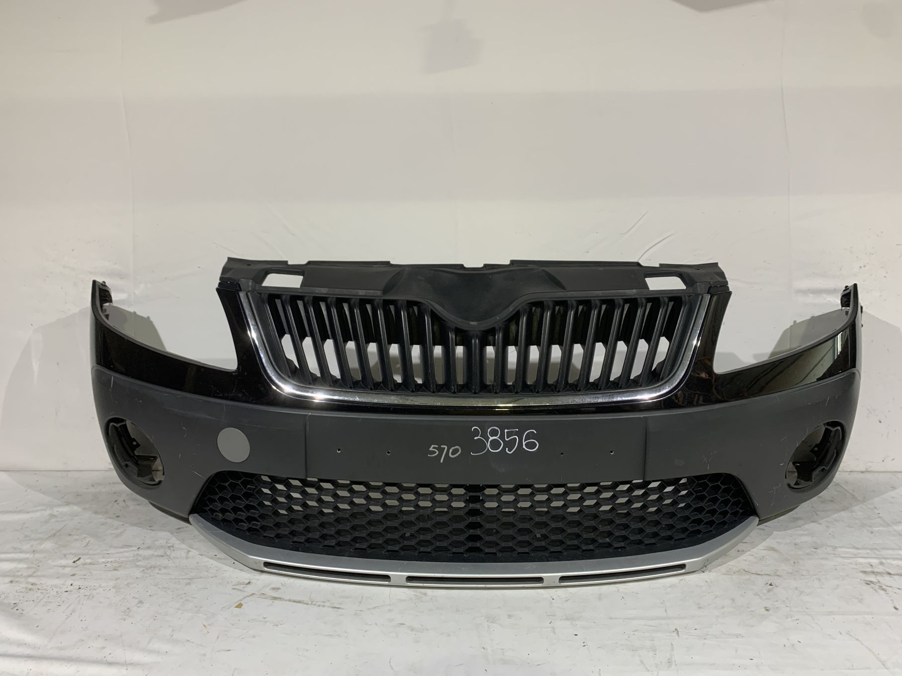 Bara fata Skoda Fabia 2 Scout, facelift, 2010, 2011, 2012, 2013, cod origine OE 5J0807221M.