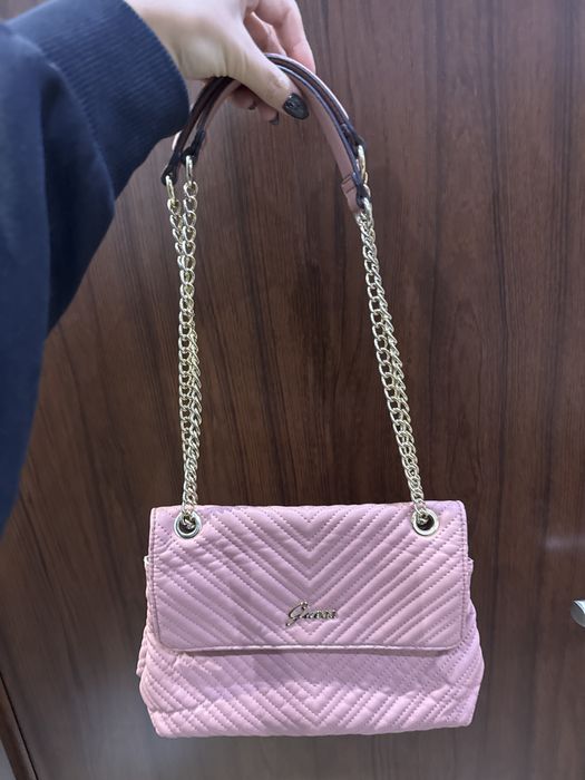 Чанта guess цвят пудра