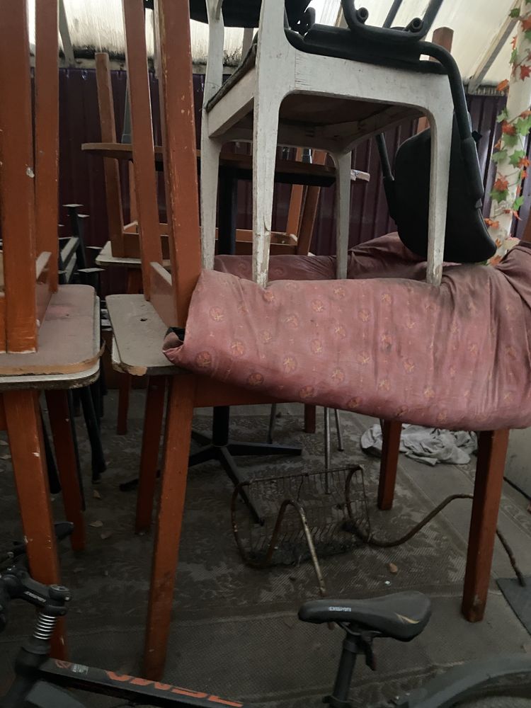 Продам столы дервянные и железные
