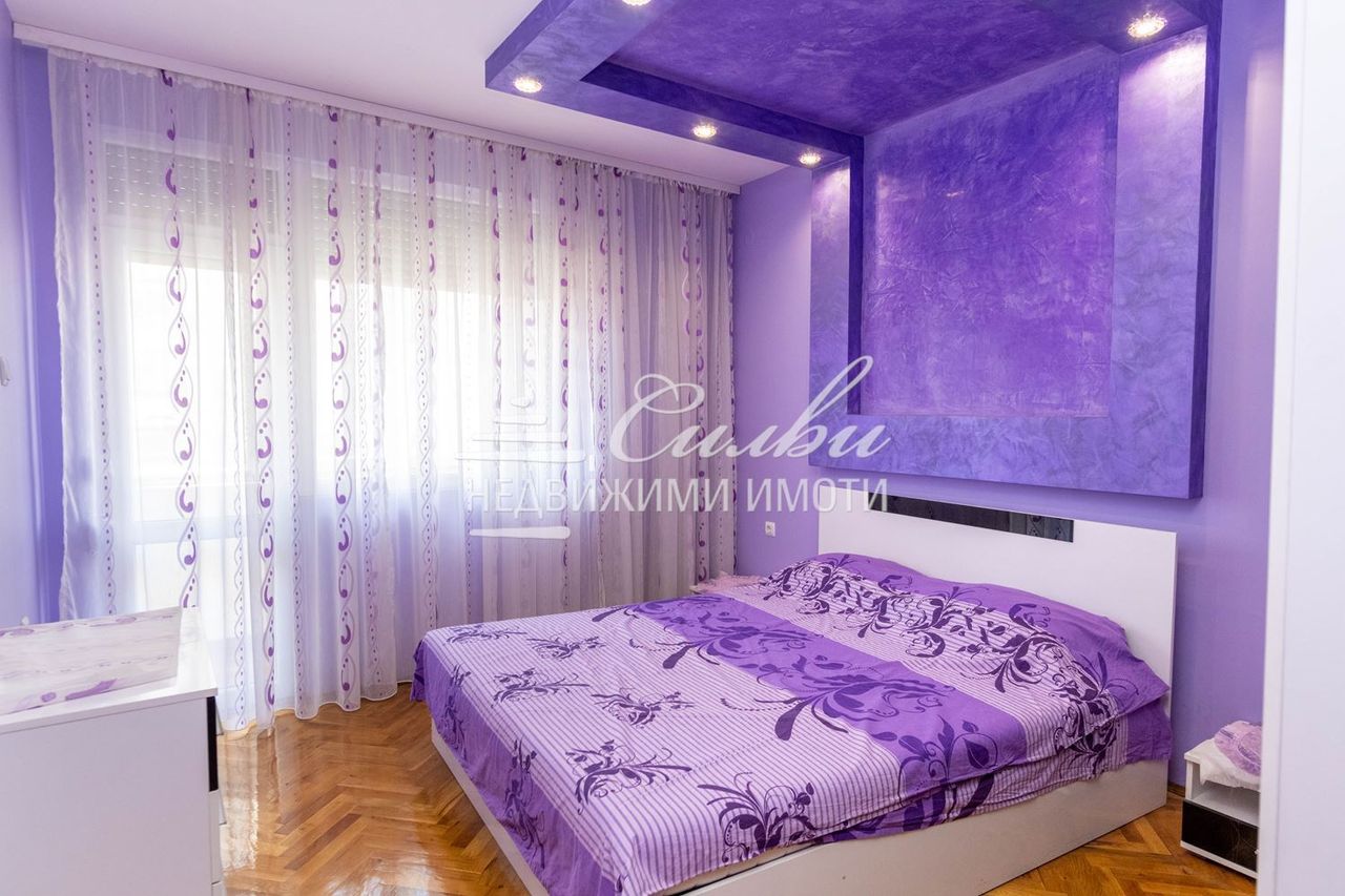 Продава се Четиристаен апартамент в Шумен, Болницата - 89 кв.м за 1542 €/кв.м - Снимка #9