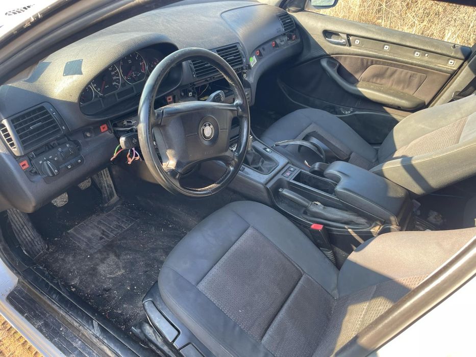 БМВ Е46 316 на части