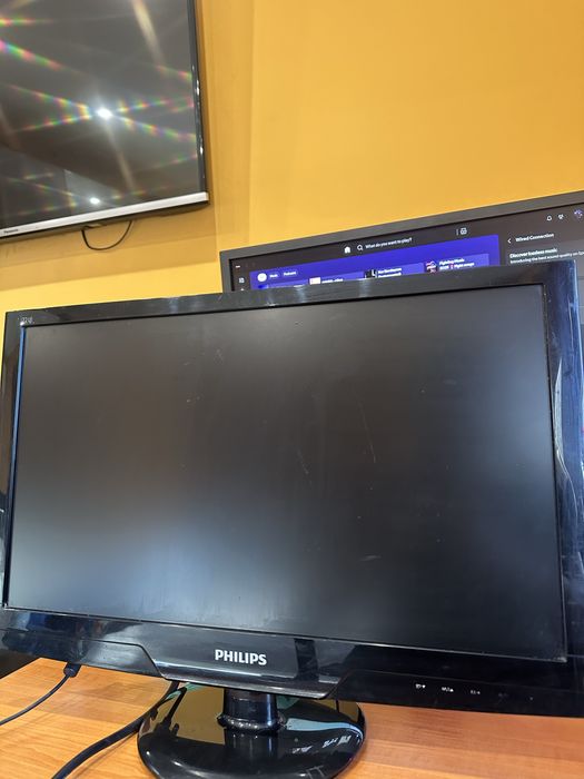 Монитор LCD Philips