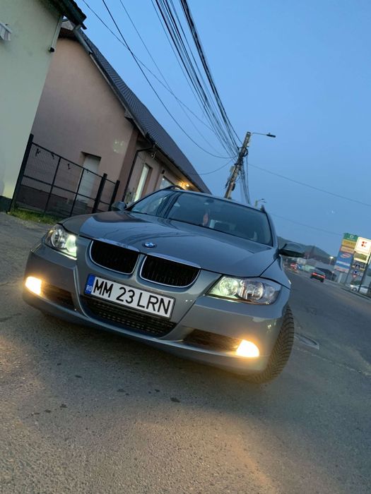 Vând BMW e91  2007 automat