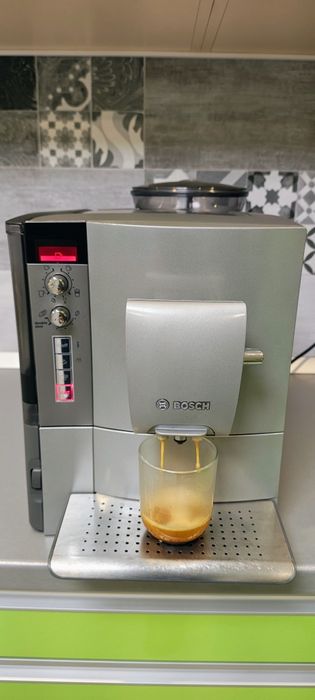 Expresoare* Nivona CafeRomatica *Jura*Bosch*