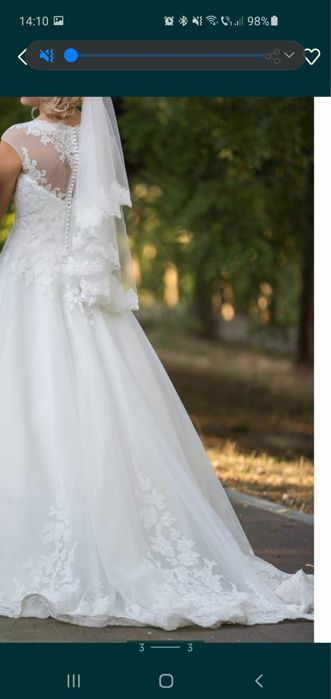 Vand rochie de mireasa