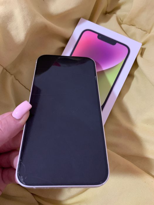 IPhone 14, white