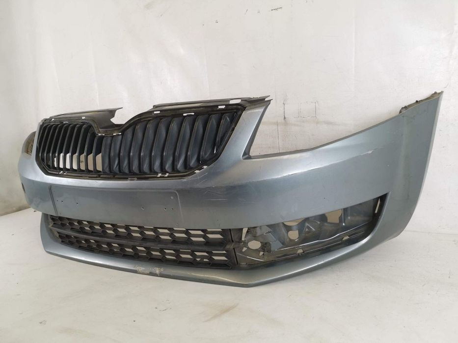 Bara Fata Cu Grila Radiator Si Grila Inferioara Skoda  Octavia 3 2013