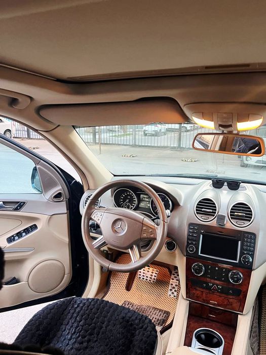 Mercedes Benz ML 350