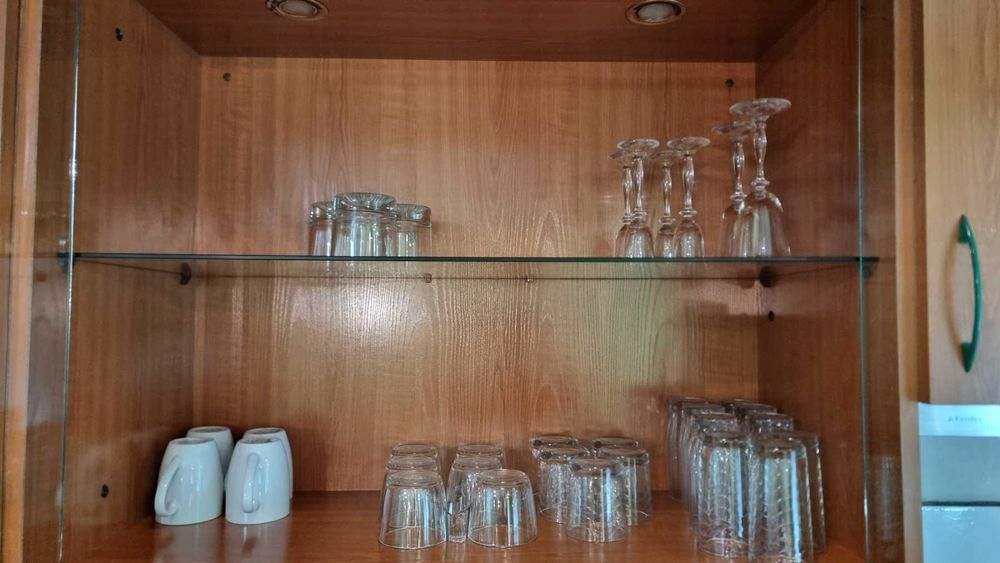 Дава се под наем Двустаен апартамент в Варна, Център - 70 кв.м за 458.49 € - Снимка #15