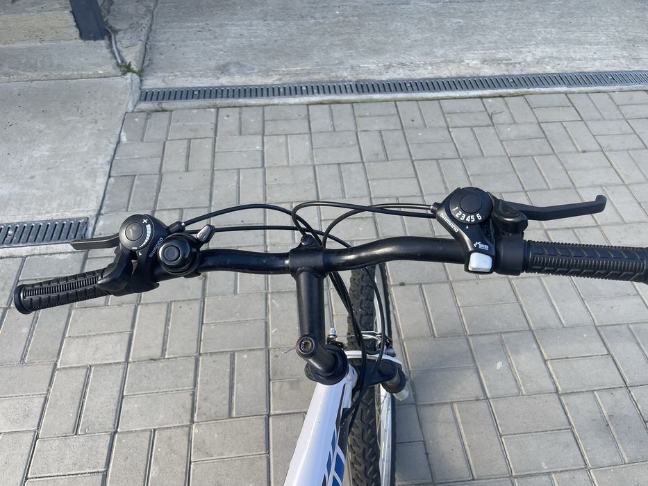 Bicicleta Mountain Bike