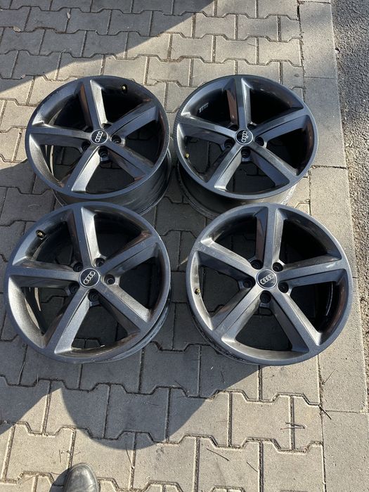 Jante origi 18 5 112 Audi A3 A4 A5 A6 A7 A8 Q3 Q5 Mercedes Wv Skoda Se