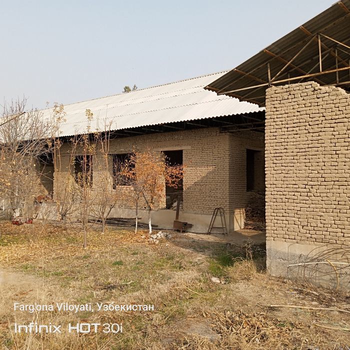 Xovli uy sotiladi Tayyor chek 10 sotik 5 xona