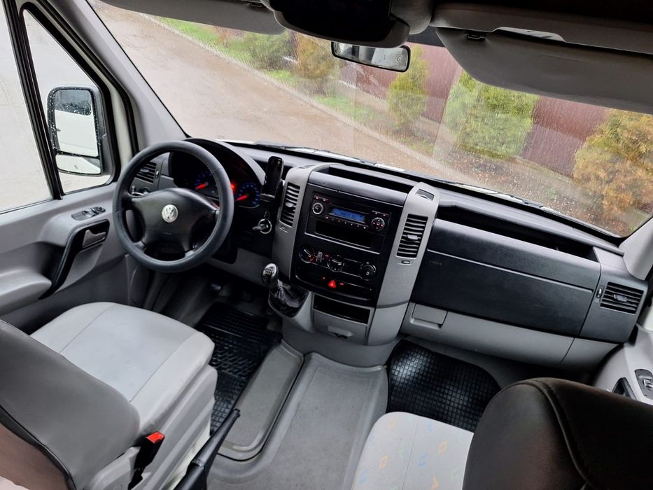 Volkswagen CRAFTER  6 Loc + Ladă > 2.5 TDI > 2008>