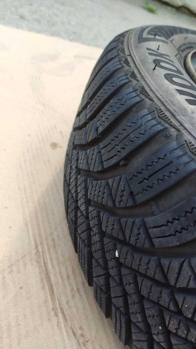 Anvelope iarna hankook Winter i*cept RS3 185 60 r14 2023 cu jante oțel