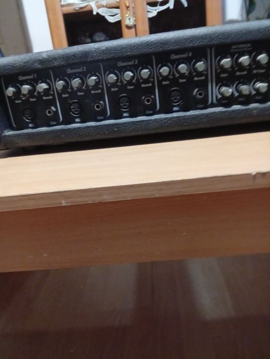 Vind statie amplificare profesională cu boxe cu trepied xp