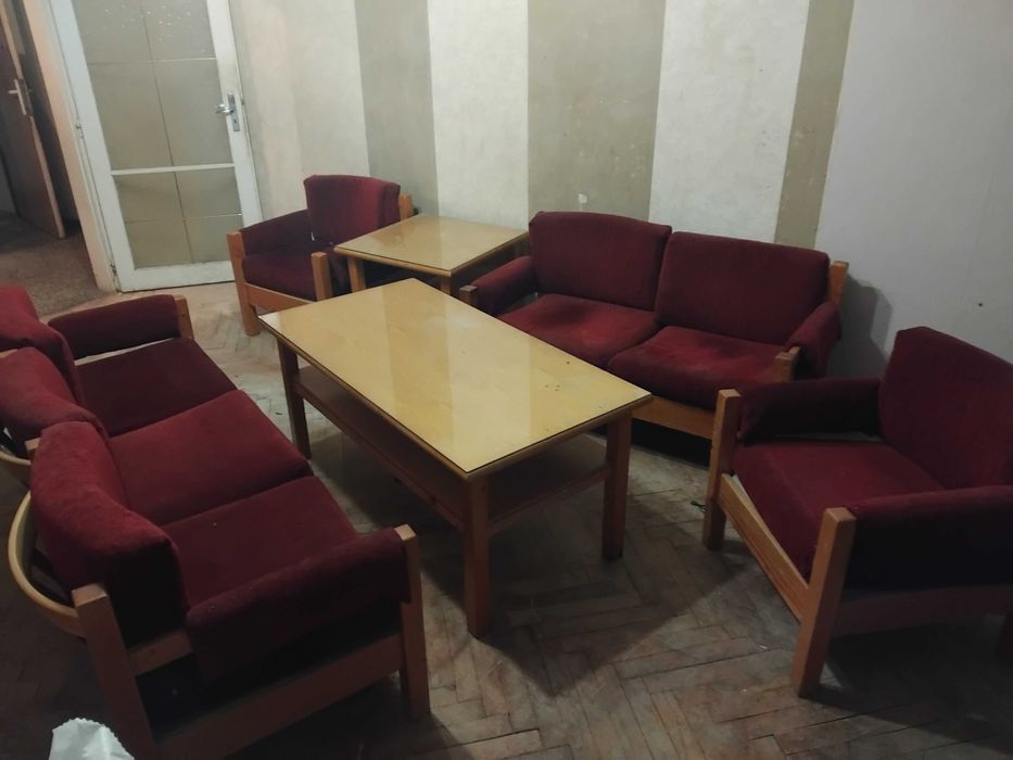 Продавам мебели от масив