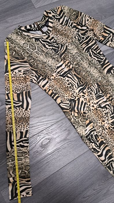 Rochie mânecă lungă XS