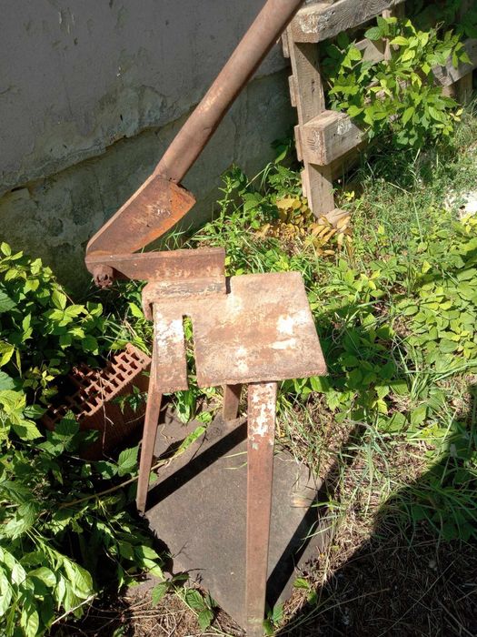 Ghilotinā foarfece de taiat tabla