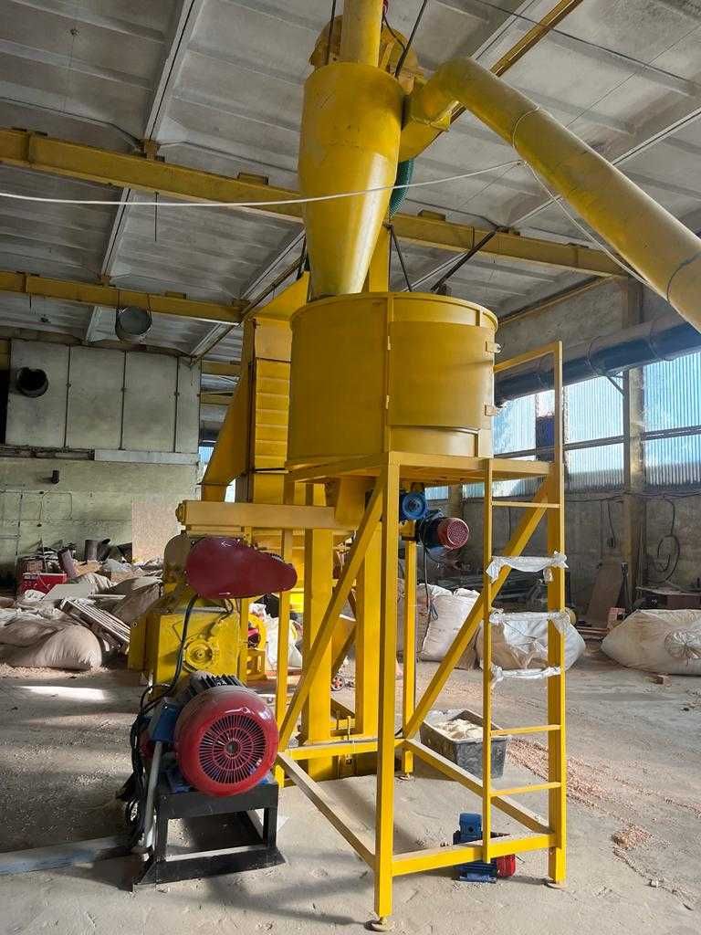 Presa peleți rapita-paie rumeguș granulator OGM-0.8